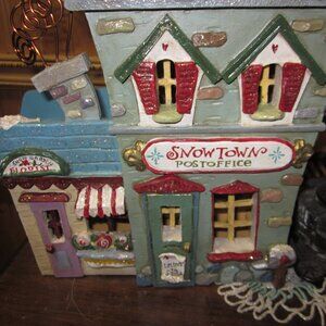 Vtg Kurt Adler lightup Snowtown Post office florist 10 in Height